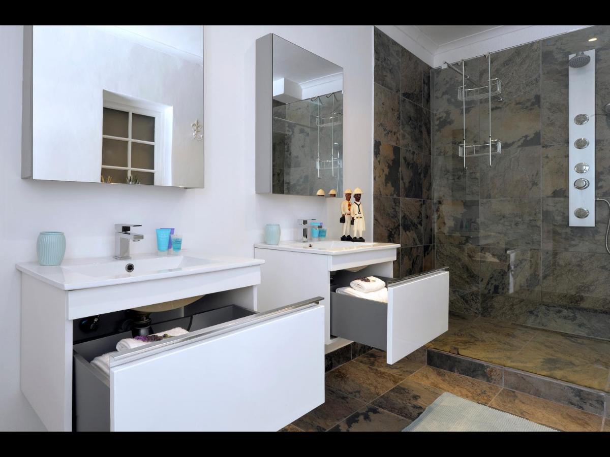 Mirabelle Guesthouse ฟรันเชิค ภายนอก รูปภาพ
