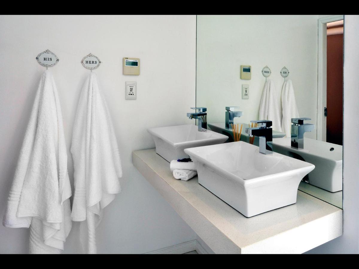 Mirabelle Guesthouse ฟรันเชิค ภายนอก รูปภาพ