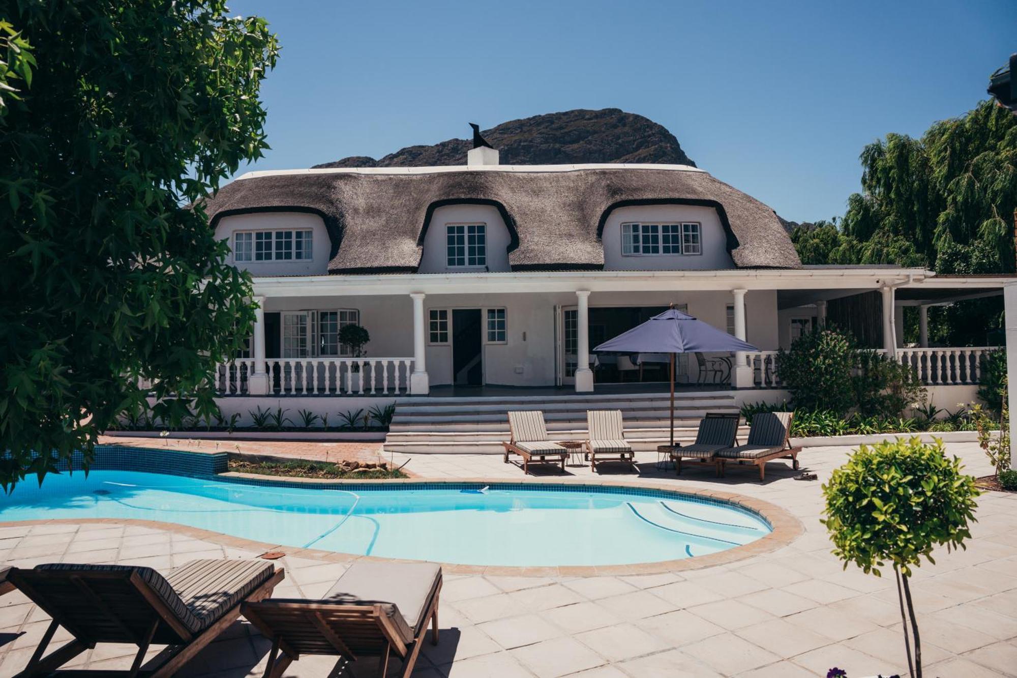 Mirabelle Guesthouse ฟรันเชิค ภายนอก รูปภาพ